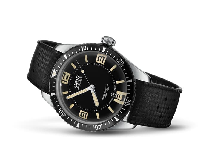 Image of Divers Sixty-Five
